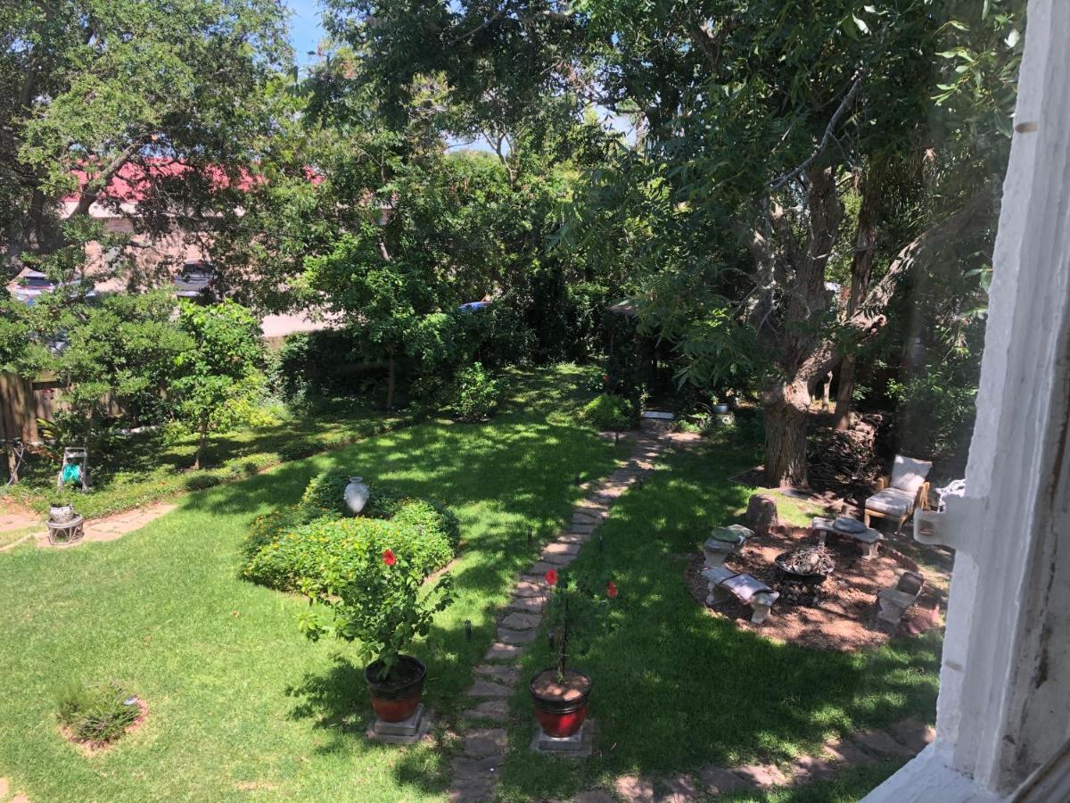 Avenue O Bed And Breakfast Galveston Ngoại thất bức ảnh